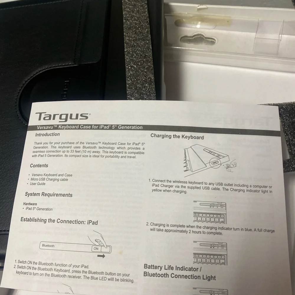 Targus iPad Air cover case and keyboard new!!